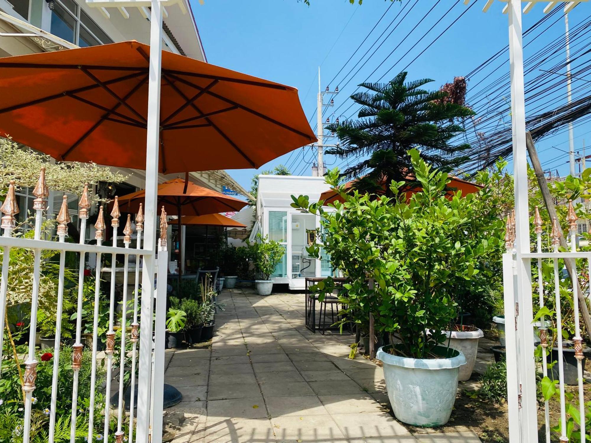 Forget Me Not Boutique Bed & Breakfast HHQ Extérieur photo